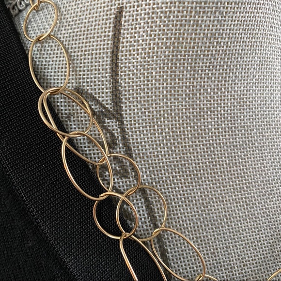 Oval and Round Open Link Gold Necklace - Picture 2 of 6